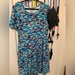 Lularoe Amelia dress with pockets
